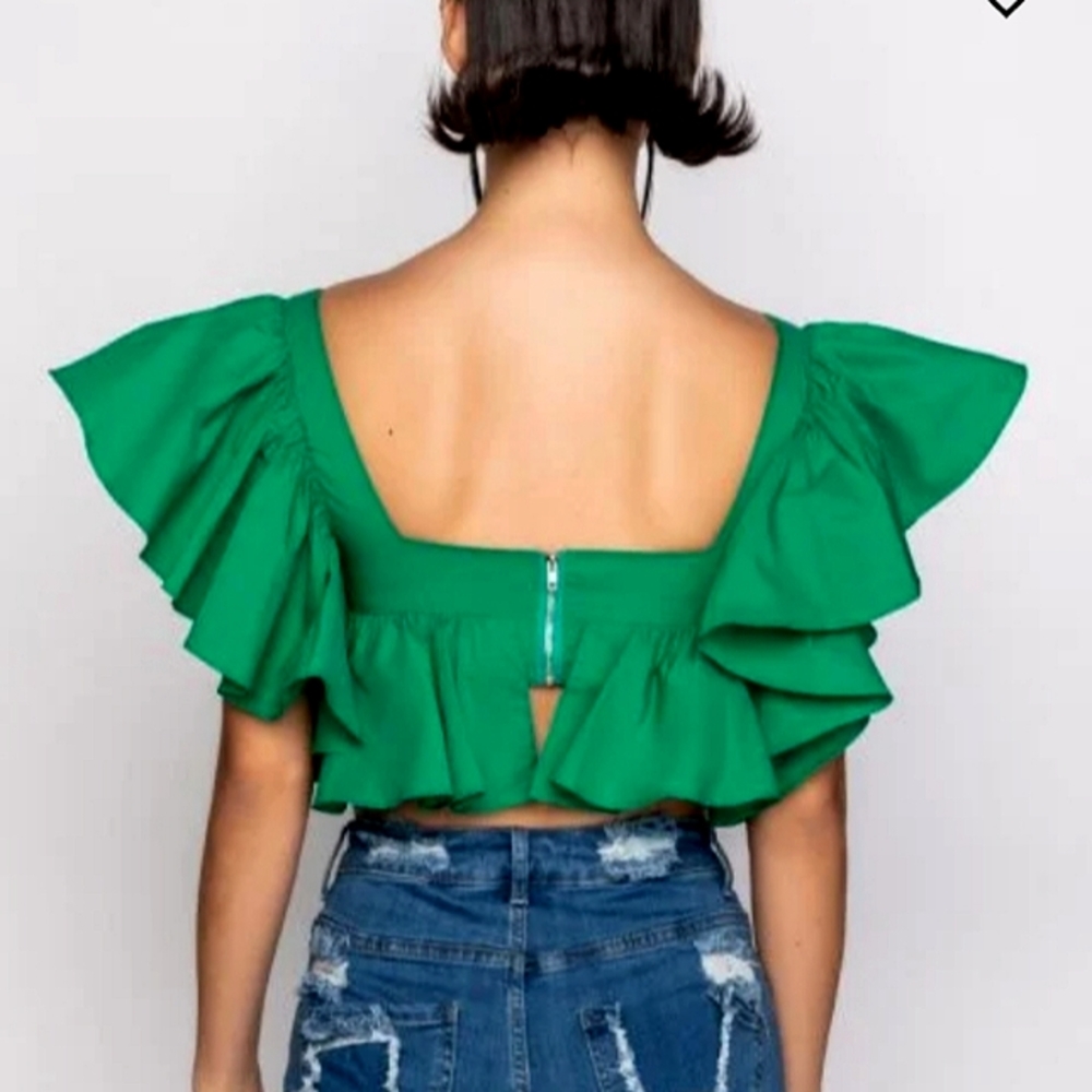 Ruffled Cropped Blouse - Picture 3 of 9